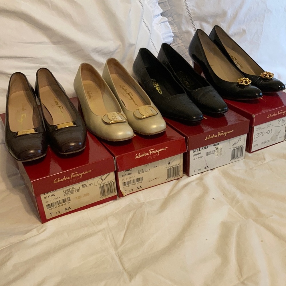 Super 4 pair bundle Salvatore Ferragamo 7 1/2 AA